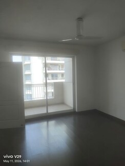 4 BHK + Servant Room,Extra Room Apartment For Sale in Bestech Park View Spa