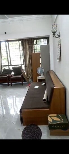 1 BHK + Extra Room Apartment For Rent in Shivaji Park