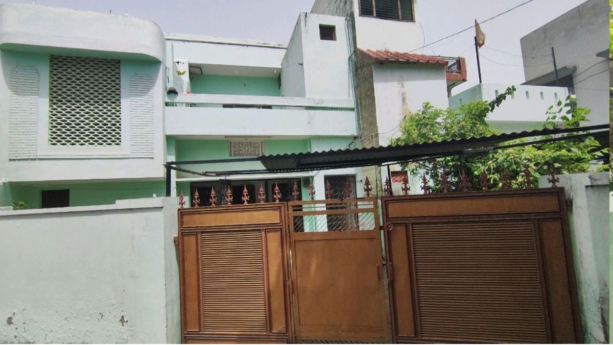 4 BHK Independent House For Sale in Vibhuti Khand