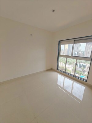 Room in 2 BHK Apartment at Worli – for Rent