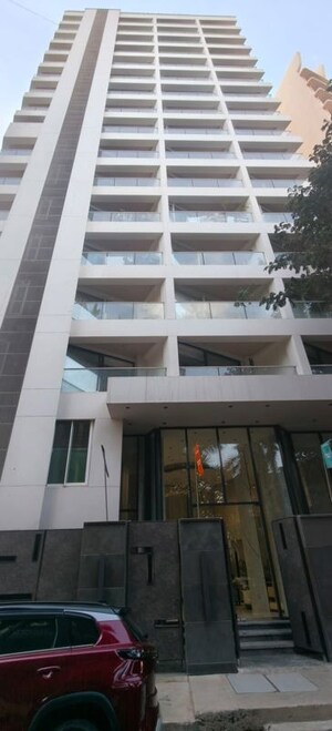 4 BHK Apartment – Exterior View View at Gurukrupa Alaknanda, Vile Parle West - for Sale
