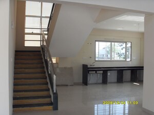 Staircase in 3 BHK Villa at Clover Pinnacle Ridge, Kondhwa – for Rent