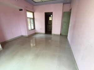 Room in 2 BHK Apartment at Kanakia Spaces Niharika, Manpada – for Rent