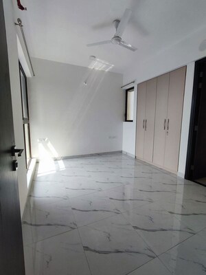 Bathroom in 2 BHK Apartment at Raymond Realty Phase II, Pokhran Road No Two – for Rent