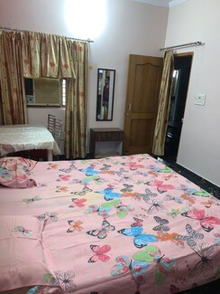 1 BHK + Store Room Independent House For Rent in Gomti Nagar