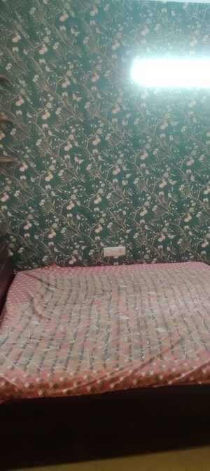 Bedroom in 3 BHK Apartment at Omaxe R2, Gomti Nagar – for Rent