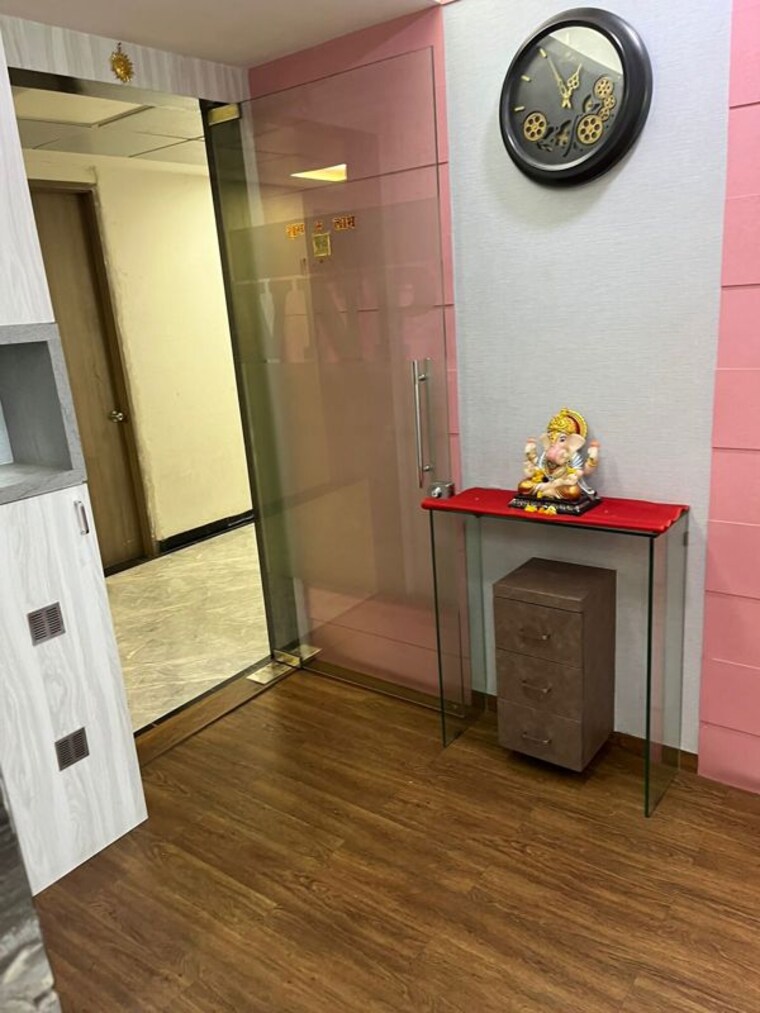 Bathroom, shelton-sapphire Commercial Office Space 565 Sq.Ft. In Cbd Belapur Sector 15 Navi Mumbai 10408135