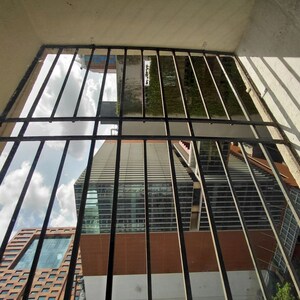 Corridor in 2 BHK Apartment at Raheja Sherwood, Goregaon East – for Rent