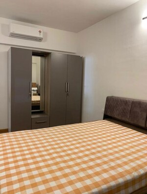 Bedroom in 1 BHK Apartment at Godrej The Trees, Vikhroli East – for Rent