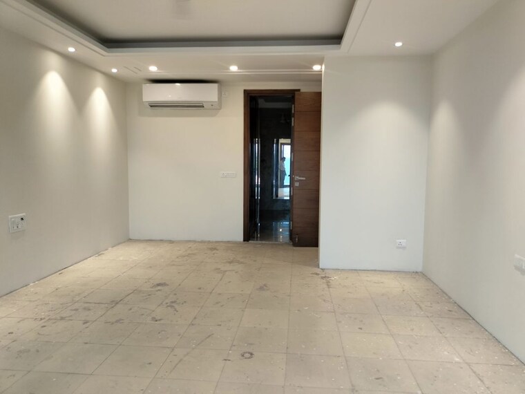 Room, greater kailash i 5 Bedroom 5000 Sq.Ft. Independent House In Greater Kailash I Delhi 10408171