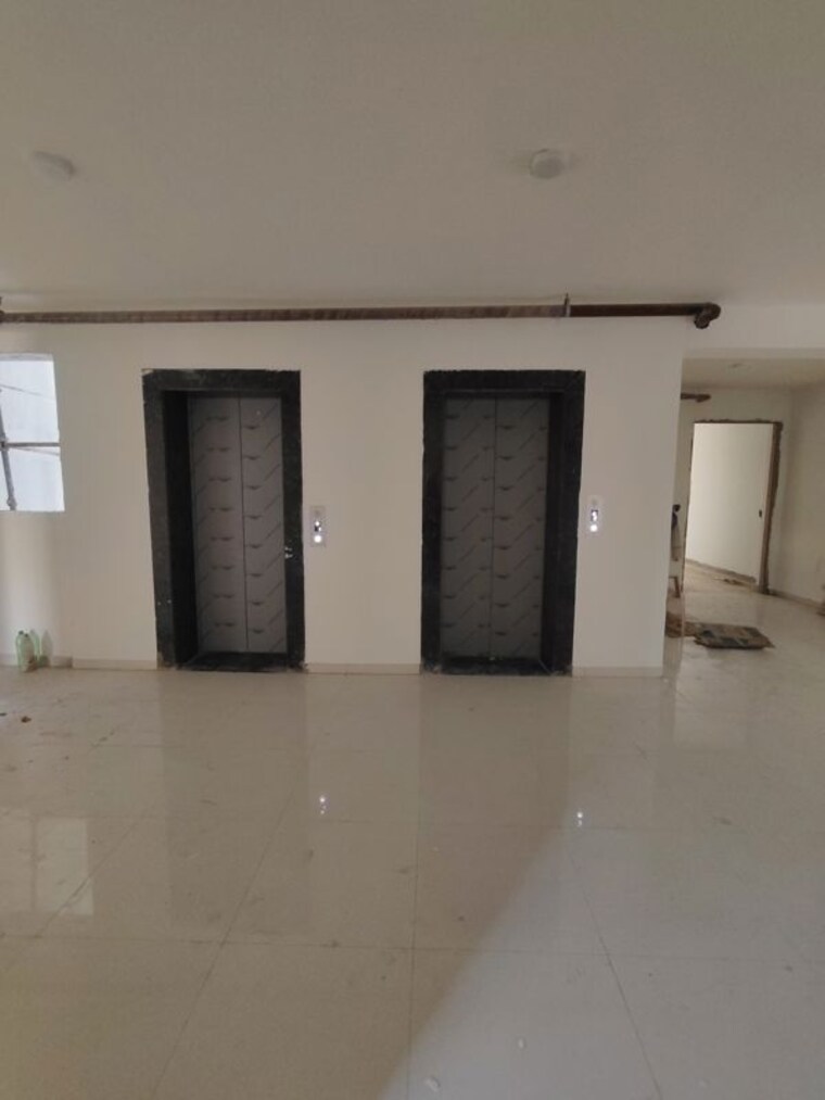 Room, omaxe-hazratganj-residency 3 Bedroom 1775 Sq.Ft. Apartment In Gomti Nagar Lucknow 10408174