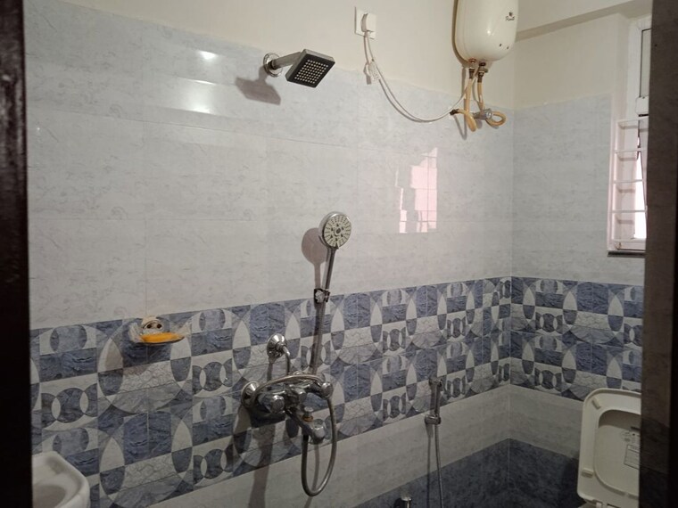 Bathroom, madhura nagar 2 Bedroom 1080 Sq.Ft. Apartment In Madhura Nagar Hyderabad 10408195