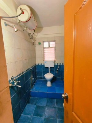 Team Area in 2 BHK Apartment at Kumar Homes, Kondhwa – for Rent
