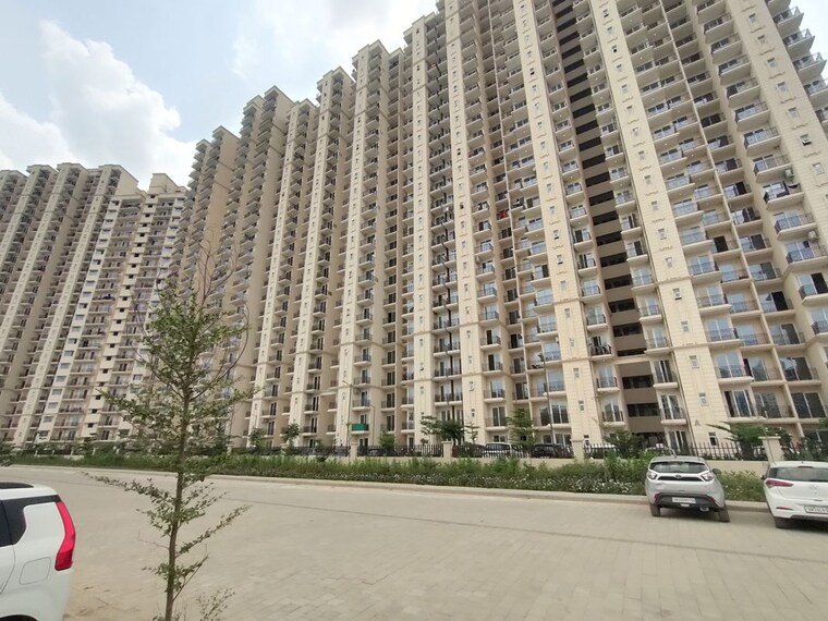 Exterior View, signature-global-golf-greens 2.5 Bedroom 1100 Sq.Ft. Apartment In Sector 79 Gurgaon 10408211
