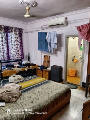 Bedroom in  Pg at Iit Area – for Rent