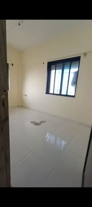 Room in 1 BHK Apartment at Ghatkopar West – for Rent