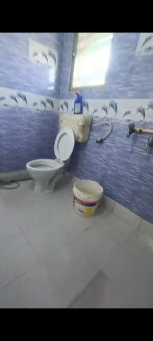 Bathroom in 1 BHK Apartment at Ghatkopar West – for Rent