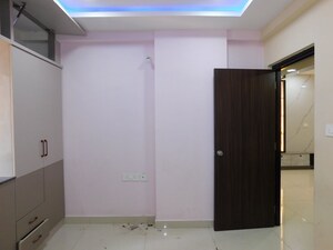 Room in 2 BHK Apartment at Praneeth Pranav Solitaire, Bachupally – for Rent