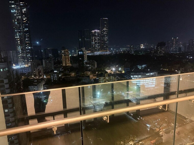 Swimming Pool, prestige-jasdan-classic 3 Bedroom 1720 Sq.Ft. Apartment In Mahalaxmi Mumbai 10408319
