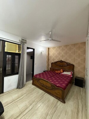 Bedroom in 2 BHK Builder Floor at Kalkaji – for Rent