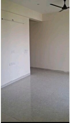 3 BHK Apartment For Rent in Hi Castle