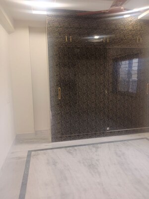 Room in 3 BHK Apartment at Lakdi Ka Pul – for Rent