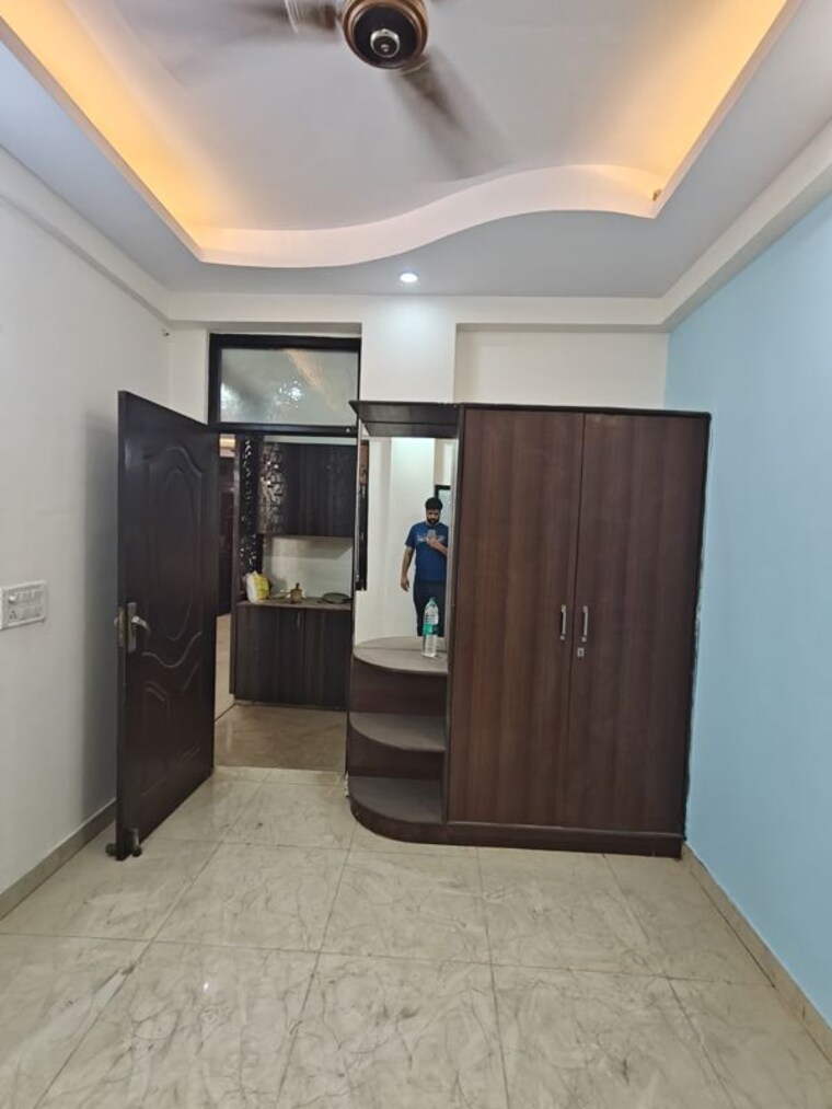 Bedroom, niti khand i 3 Bedroom 1000 Sq.Ft. Builder Floor In Niti Khand I Ghaziabad 10408364