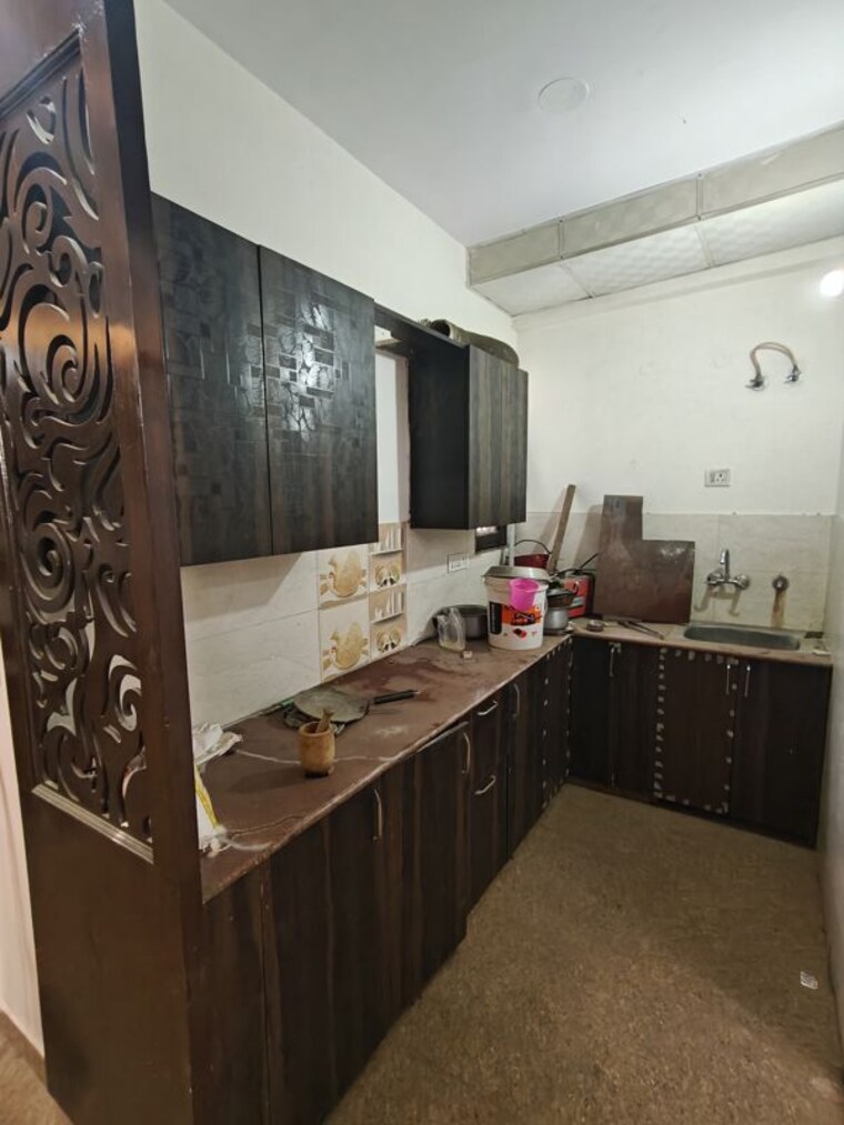 Kitchen, niti khand i 3 Bedroom 1000 Sq.Ft. Builder Floor In Niti Khand I Ghaziabad 10408364