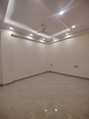 Room in 2 BHK Builder Floor at Greater Kailash I – for Rent