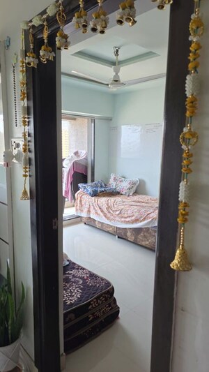 Bedroom in 2 BHK Apartment at Imperial Heights Goregaon West, Goregaon West – for Rent