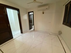 3 BHK + Servant Room Builder Floor For Rent in Defence Colony
