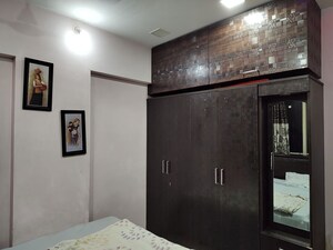 Room in 3 BHK Apartment at RC Ivy Homes, Kurla – for Rent