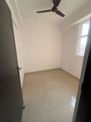 Bathroom in 2.5 BHK Apartment at Ajnara Homes, Sector 16b Greater Noida – for Sale