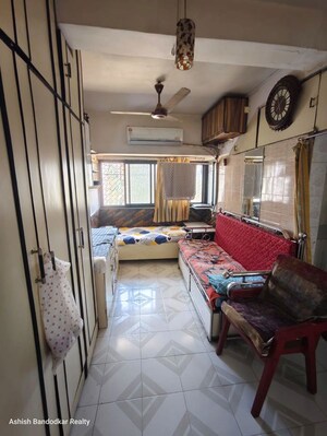 Bedroom in 1 RK Apartment at Aashirwad Apartment Andheri, Andheri East – for Rent