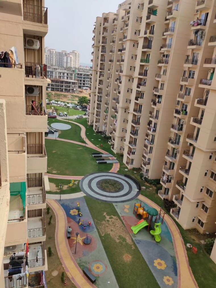 Exterior View, signature-orchard-avenue-2 2 Bedroom 1000 Sq.Ft. Apartment In Sector 93 Gurgaon 10408530