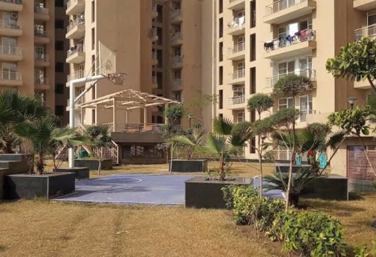 Exterior View, signature-orchard-avenue-2 2 Bedroom 1000 Sq.Ft. Apartment In Sector 93 Gurgaon 10408530