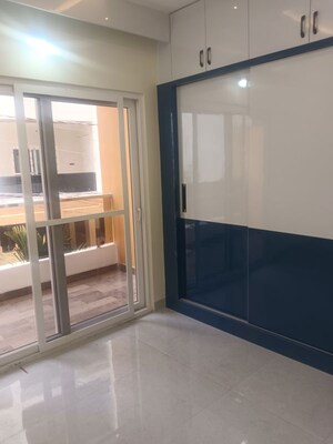 Room in 2 BHK Apartment at Manikonda – for Rent