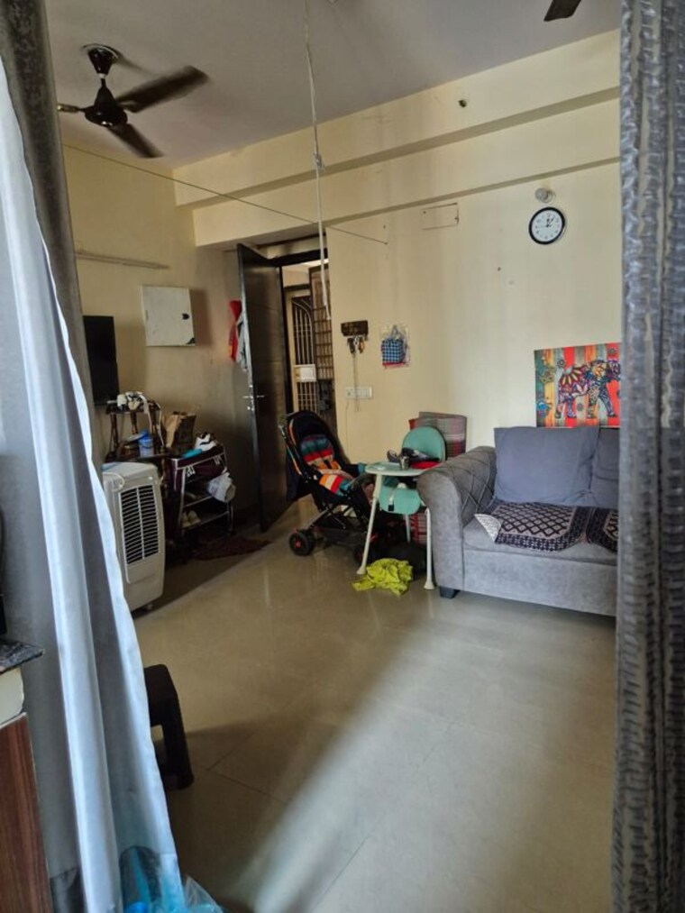 Gym, sethi-max-royal 2 Bedroom 940 Sq.Ft. Apartment In Sector 76 Noida 10408555