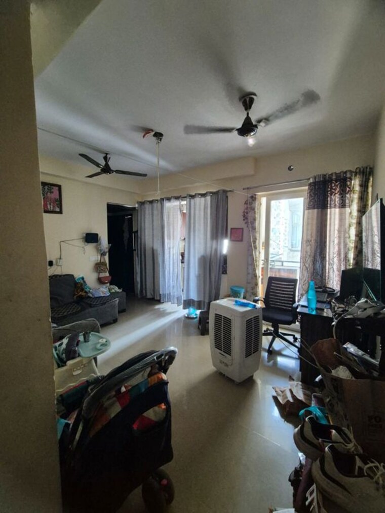 Team Area, sethi-max-royal 2 Bedroom 940 Sq.Ft. Apartment In Sector 76 Noida 10408555