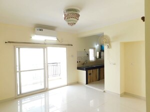 Room in 2 BHK Builder Floor at Kondapur – for Rent