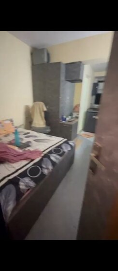 1 RkApartment For Sale in Spaze Privy