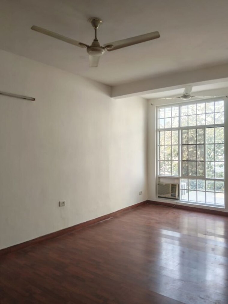 Room, eldeco-mansionz 6+ Bedroom 260 Sq.Ft. Villa In Sector 48 Gurgaon 10408574