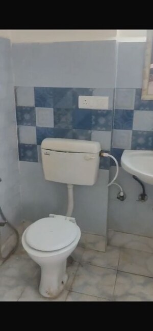 Team Area in 3 BHK Independent House at Sector 20 – for Rent