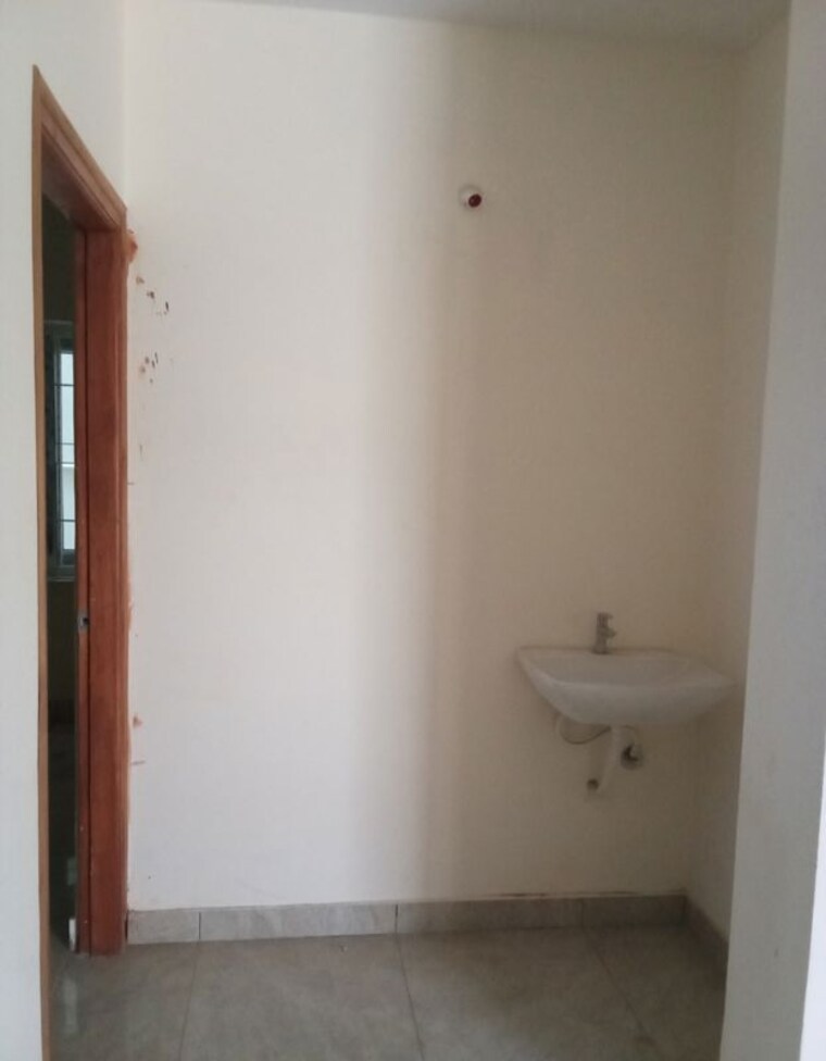 Bathroom, sri-mytri-aavasa 3 Bedroom 2480 Sq.Ft. Villa In Mokila Hyderabad 10408581
