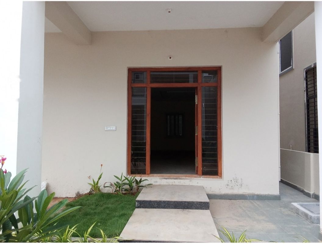 3 BHK + Pooja Room,Servant Room,Study Room,Extra Room,Basement 2480 Sq.Ft. Villa in Sri Mytri Aavasa