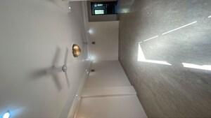 Room in 3 BHK Builder Floor at Nehru Enclave – for Rent