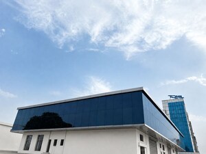  Office Space – Exterior View View at Sector 27a - for Rent