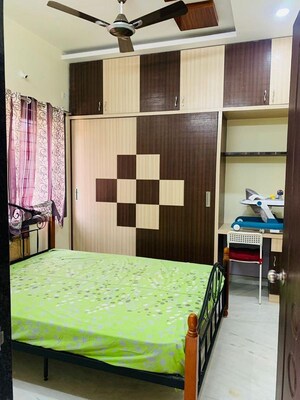 Bedroom in 3.5 BHK Villa at Srinivasa Lakeview, Kukatpally – for Rent