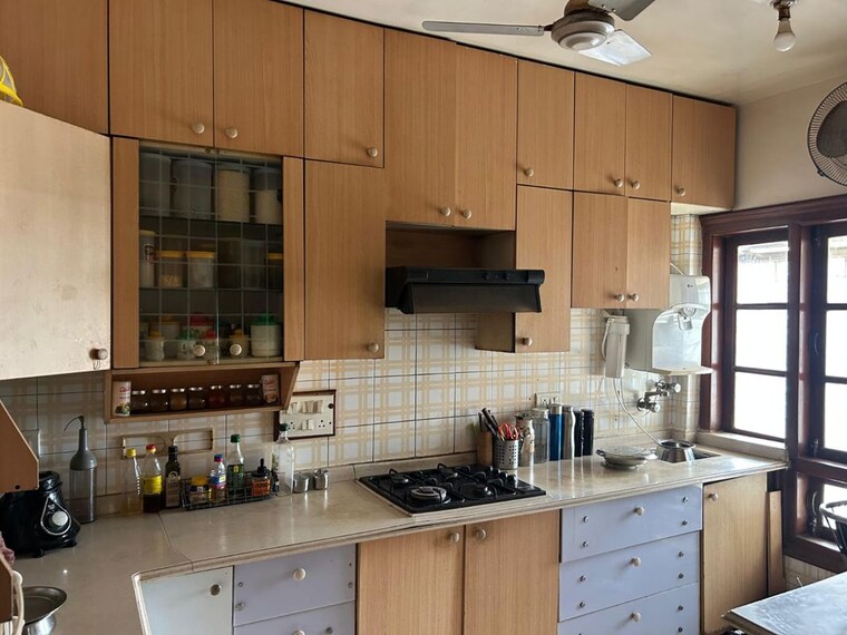 Kitchen, versova 3 Bedroom 1300 Sq.Ft. Apartment In Versova Mumbai 10408623