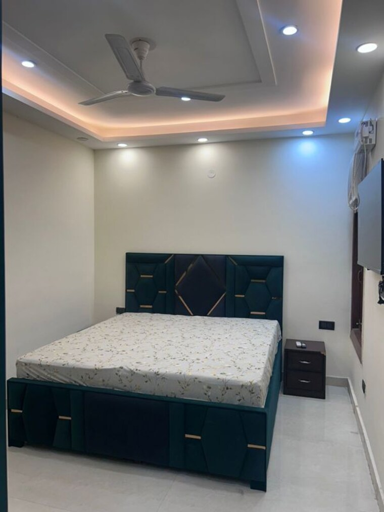 Bedroom, sushant lok iii 4 Bedroom 2700 Sq.Ft. Builder Floor In Sushant Lok Iii Gurgaon 10408654